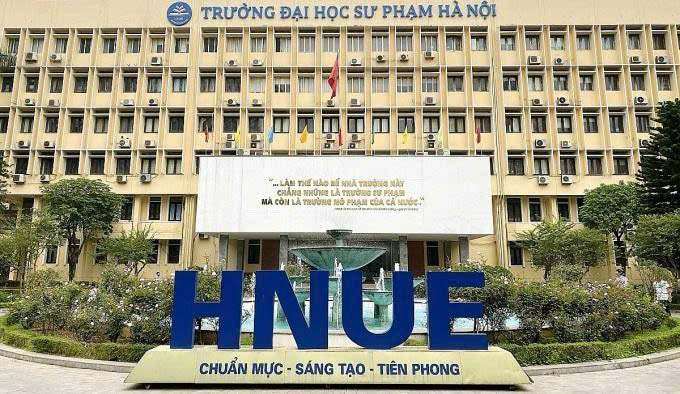 Học, học nữa, học mãi